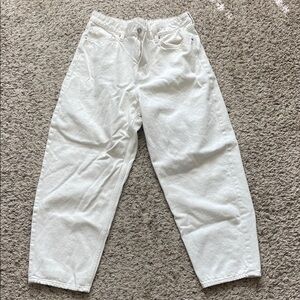 White High-Waist Barrel Leg Jeans